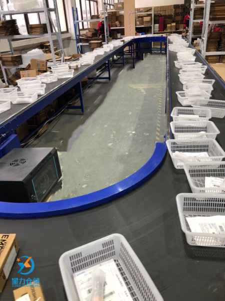 智能化电商仓库.jpg