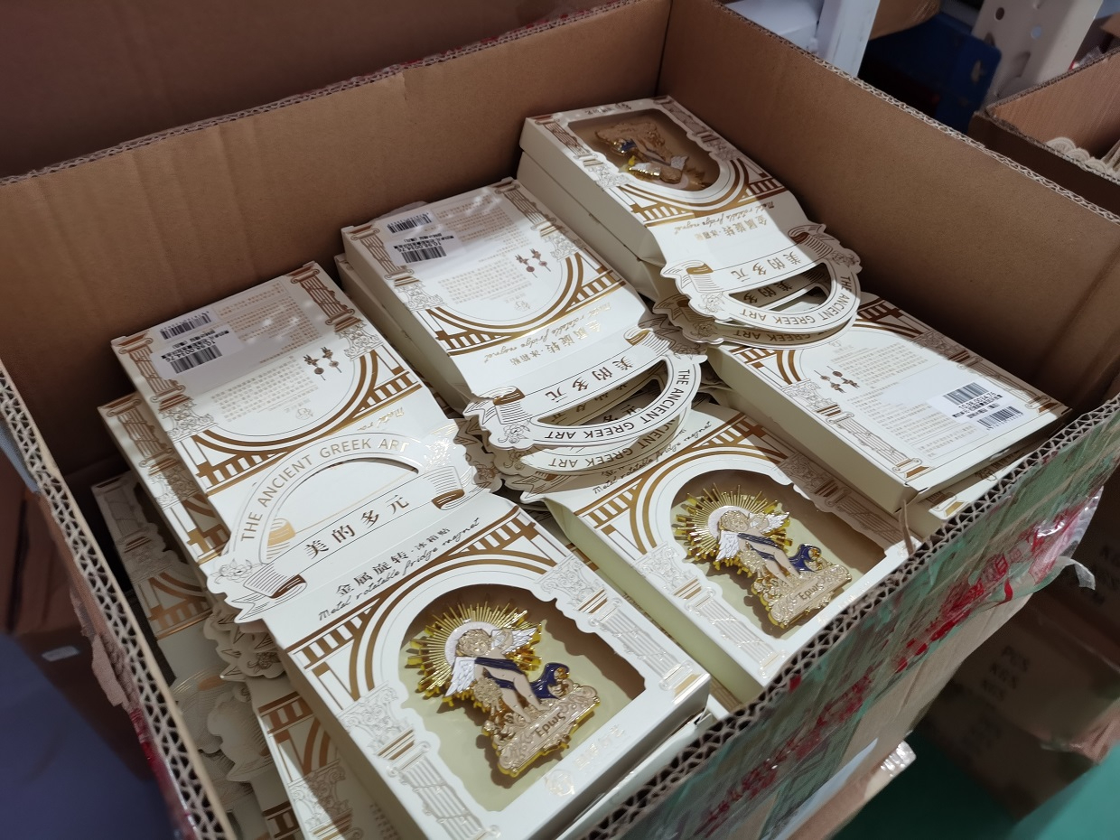 文创礼品电商云仓托管：定制贺卡放置、分批次发货，适配礼赠需求